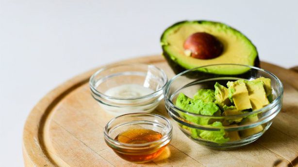 Er Håret Så Tørt Som en Kiks? DIY Avocadomaske!